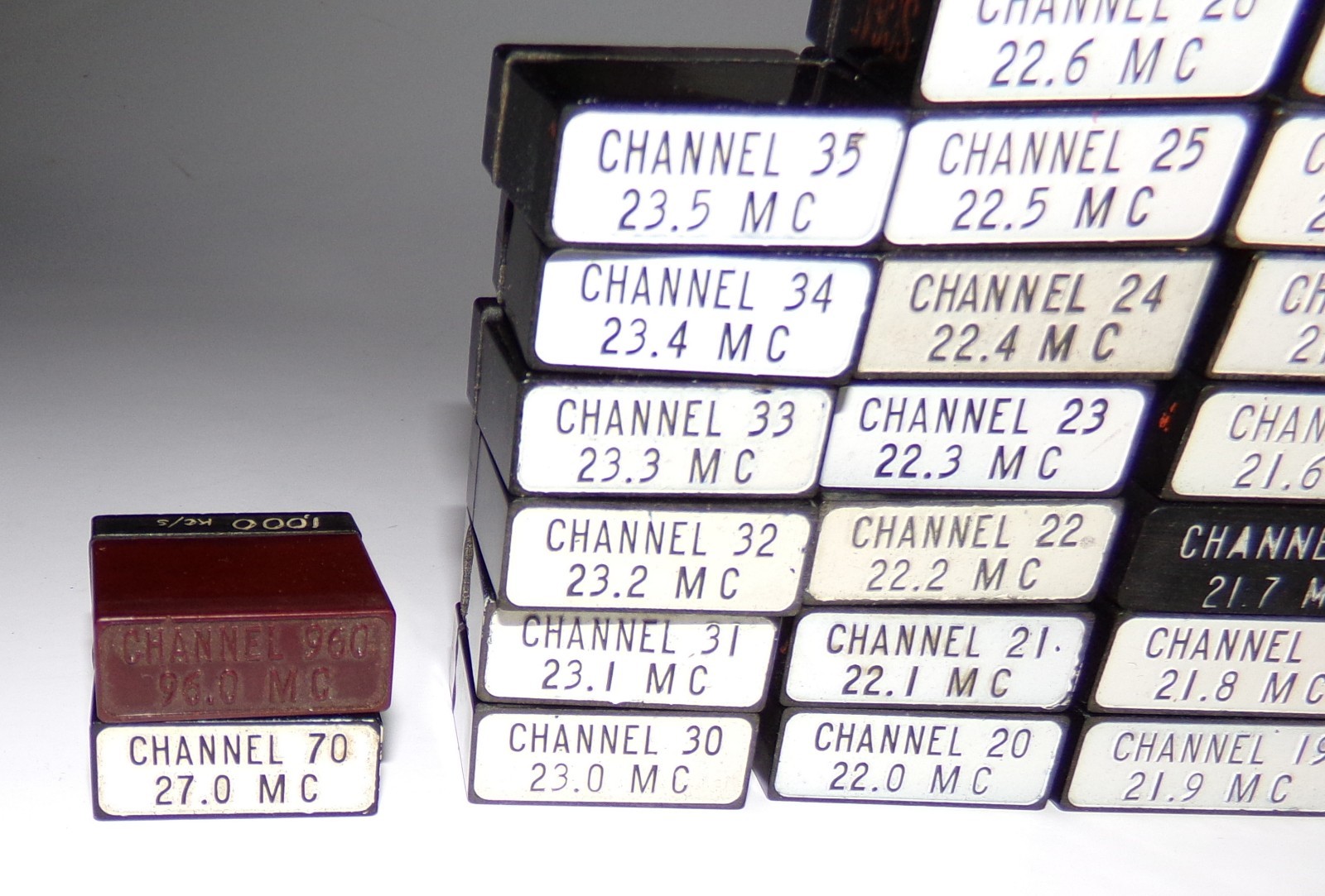 Western Electric Radio Crystal Holder Channel 0-35 + 20.0-23.5 MC - HUGE LOT HTF