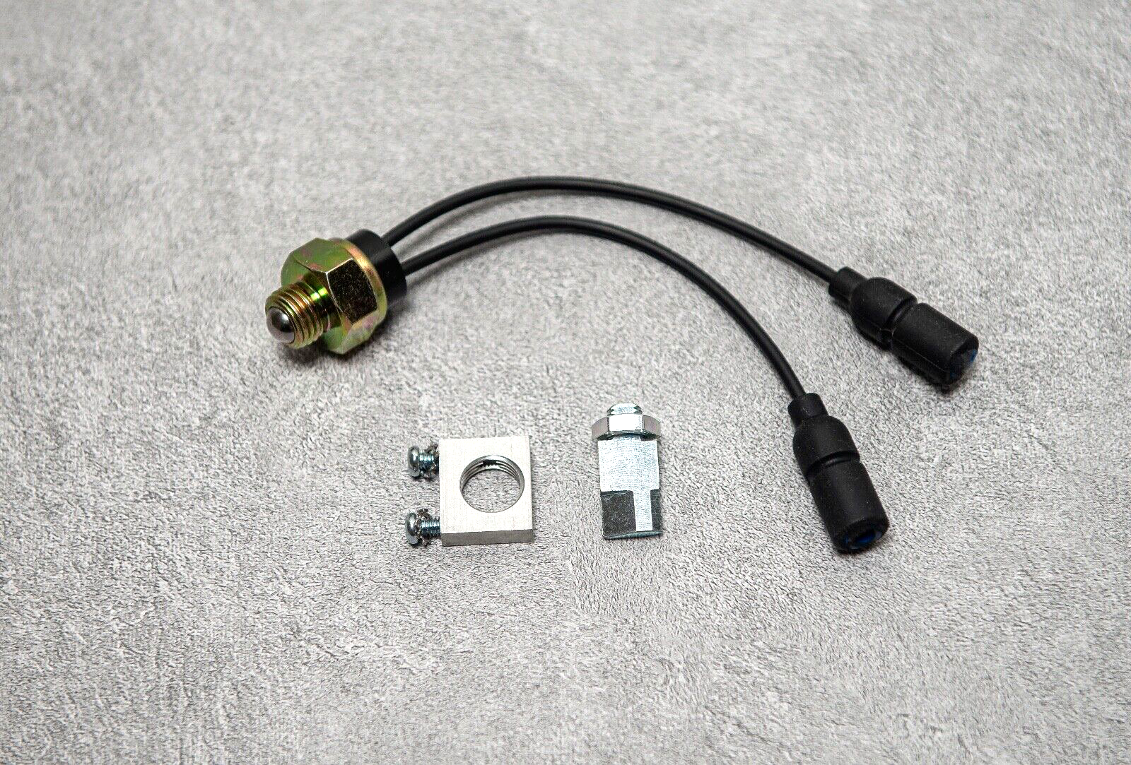 Humvee M998 M1165 Hummer H1 REVERSE BACK UP LIGHT SWITCH 12338435