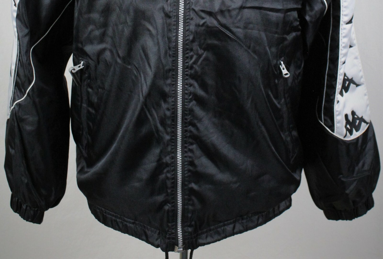 Juventus Soccer Club Kappa Vintage 90's Mesh Lined Windbreaker Jacket Mens Large