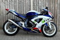 SUZUKI GSXR 600 L0 2011 (11) SUPER SPORT + 12,600 MILES + GP EVO EXHAUST