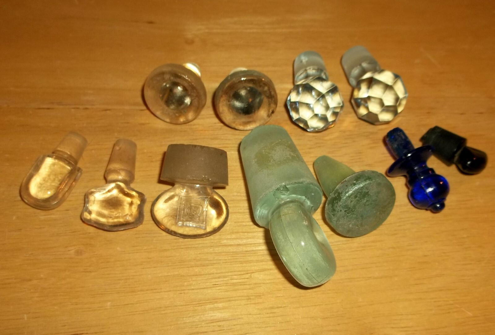 Vintage Glass Bottle Stoppers,  Lot of 11 bottle stoppers