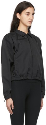 

Женская черная куртка Nike Tech Pack, Черный