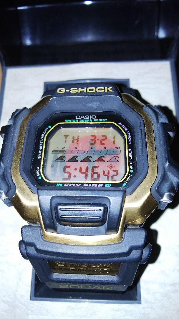 CASIO G-SHOCK DW-8160 ジャンク CASIO カシオ G-SHOCK DW-8160-1B エンドレスサマー ガンダム