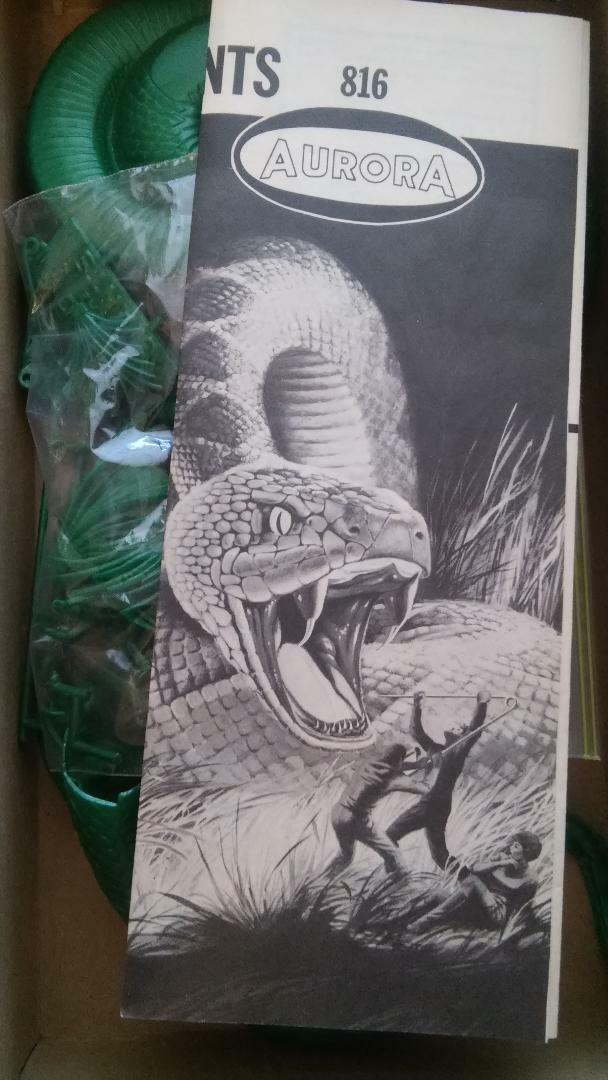 1968 Aurora Land of the Giants Snake Scene 816-150 Model Kit; MIB Complete