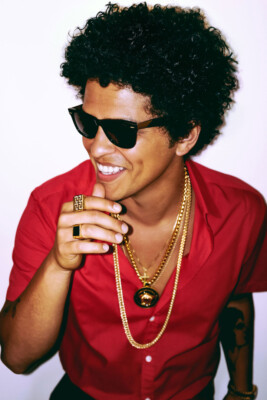 Bruno Mars World Famous Singer Dancer Art Wall Print - POSTER 20x30