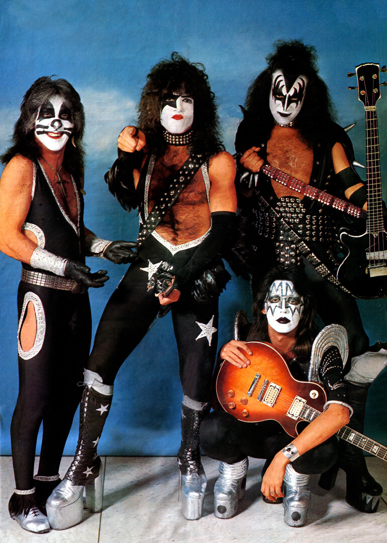 KISS 1976 GROUP SHOT POSTER PETER CRISS ACE FREHLEY GENE