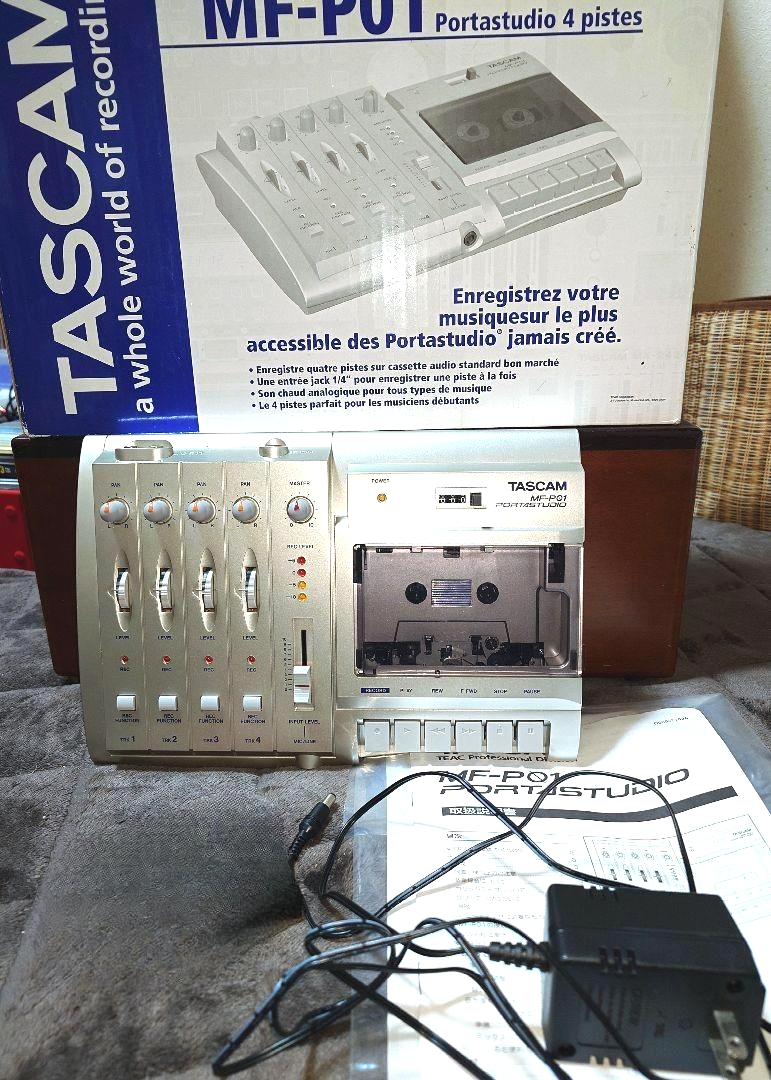 TASCAM PORTASTUDIO MF-P01 ほぼ未使用品 USED TASCAM MF-P01 portastudio 4tracks Analog Cassette Tape