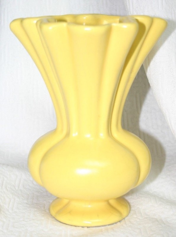Vintage 1930s Yellow Camark 974 Ruffled Bulbous Pottery Flower