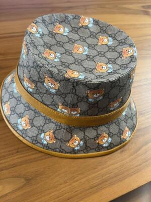 GUCCI グッチ GG Logo Oversized Bucket Hat Gucci Oversized GG Logo Bucket Hat in Beige | LN-CC