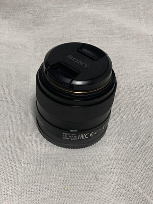 Junk Sony SEL35F18 35mm F1.8 E-mount prime lens OSS AF wide-angle With Front cap