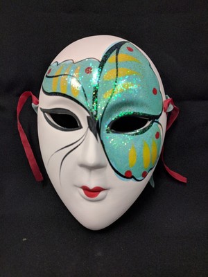 LOT OF 3 VINTAGE PORCELAIN HAND PAINTED WALL MASKS MARDI GRAS HARLEQUIN CARNIVAL