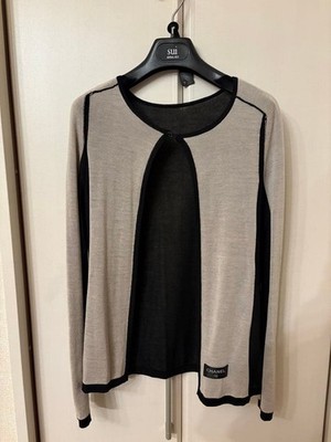 CHANEL 100% Cashmere Reversible Knit Top