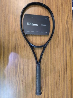 Wilson  Noir Clash 100 (4 3/8) V2 Tennis Racquet
