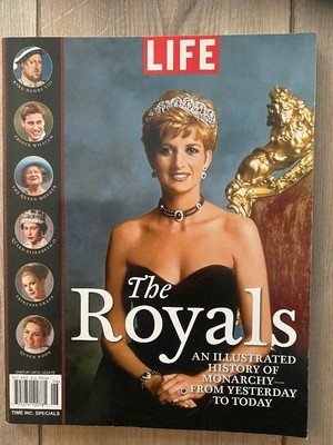 The ROYALS QUEEN ELIZABETH Life SPECIAL EDITION 128 Pages DIANA COVER Grace WM