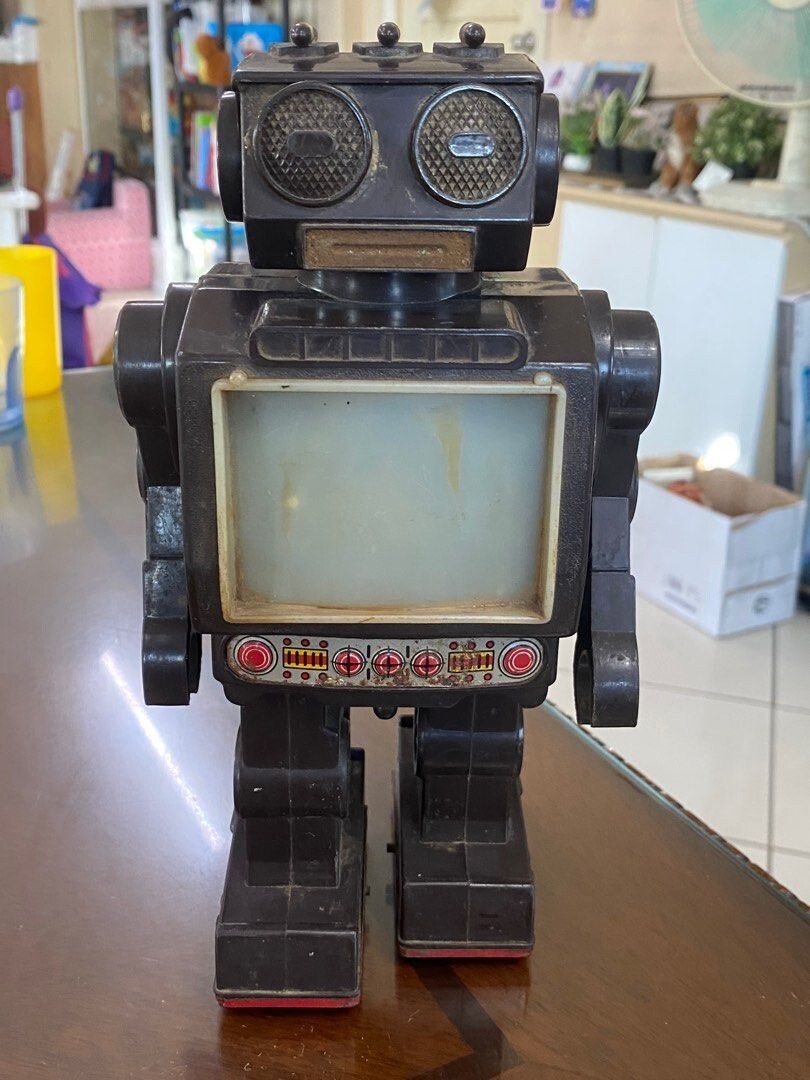Vintage SUPER SPACE COMMANDER Robot B/O by S.H. Horikawa