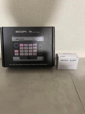 ZOOM V3 Voice changer Audio interface Vocal processor Game commentary streaming