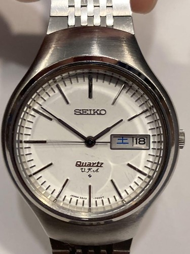 SEIKO V.F.A. 3823-7001 デイデイト メンズ腕時計 クォーツ 楽天市場】美品 セイコー VFA 3823-7000 K18YG 金無垢 メンズ