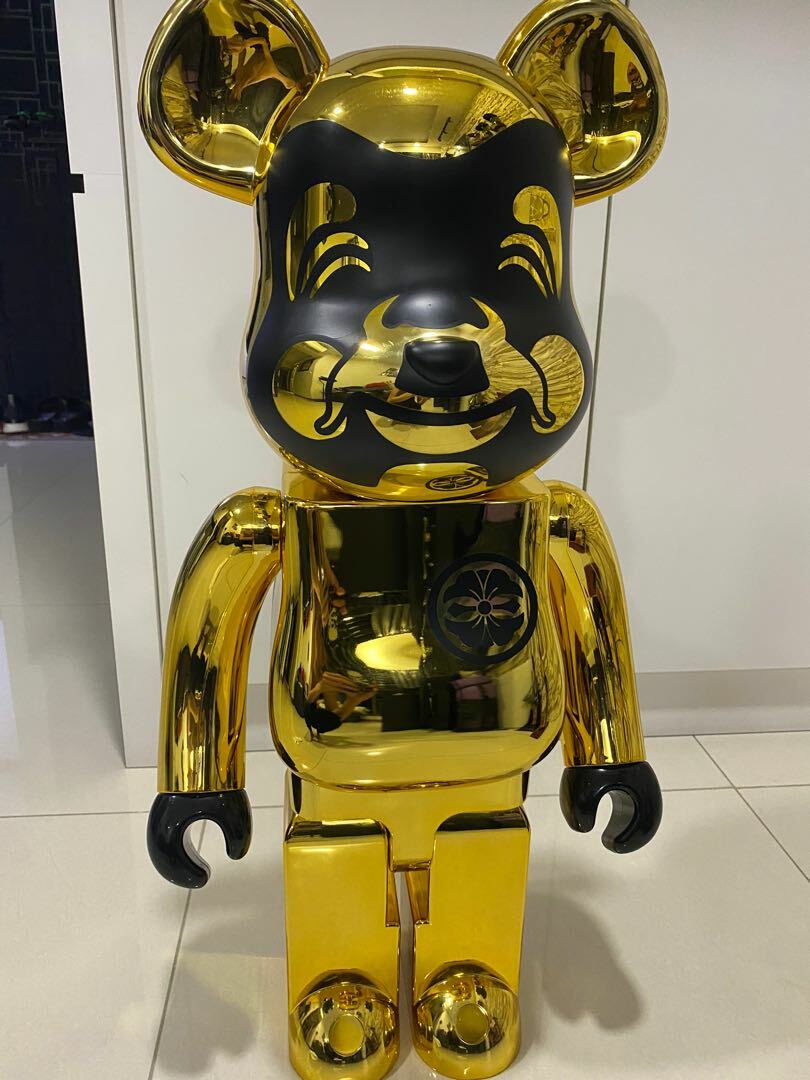 EVISU Bearbrick 1000% Gold Golden Medicom Toy Be@rbrick Limited Rare Sold  Out DS – St. John's Institute (Hua Ming)