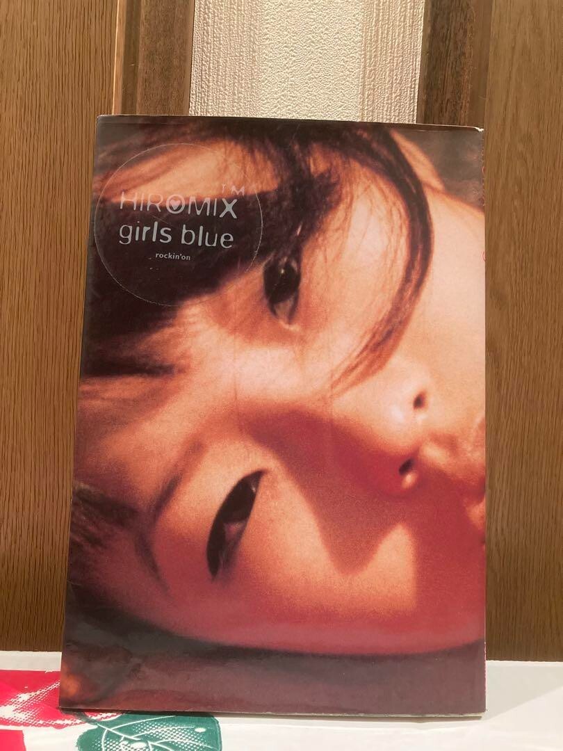 HIROMIX ヒロミックス girls blue 初版 写真付 買い誠実 HIROMIX: Girls Blue ヒロミックス アート・デザイン