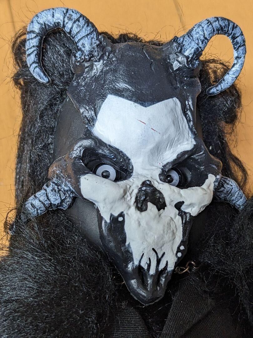 Beauty The Beast | Living Dead Dolls Beauty The Beast | Living Dead Dolls