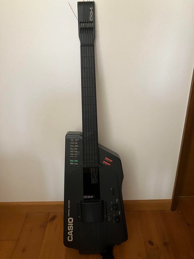 CASIO DG-1 Digital Guitar Synthesizer Electric Guitar Japan