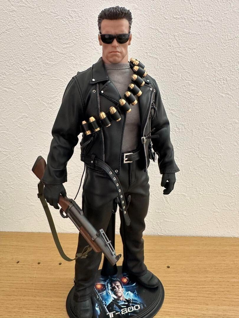 その他 PRESENT TOYS 1/6 Future Warrior T800 DX. Amazon.co.jp: PRESENT TOYS 1/6 Future Warrior T800 DX.Ver 未