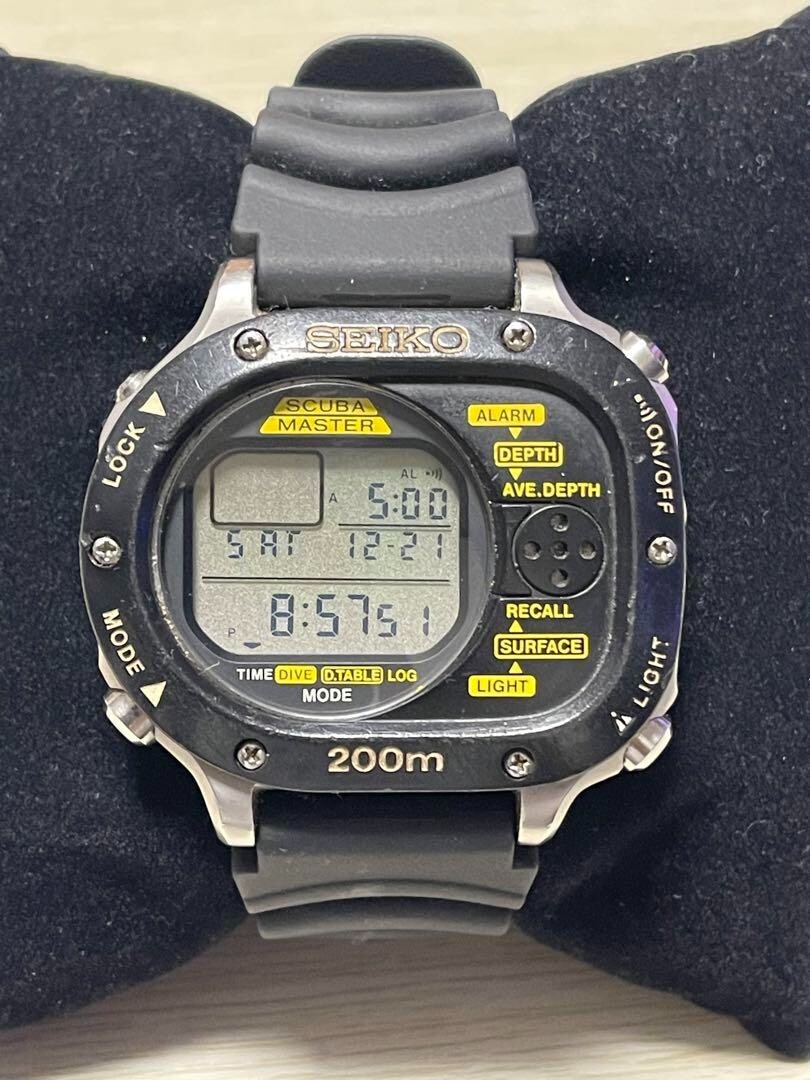 SEIKO SCUBA MASTER ダイブコンピュータ 200m M726 SEIKO SCUBA MASTER 200 Diver's 200M Digital Quartz Watch