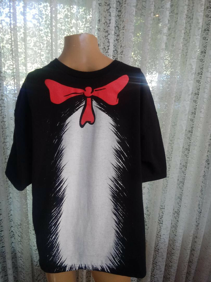 Dr. Seuss Cat in the Hat T-Shirt Men's Size XL by Spirit Halloween