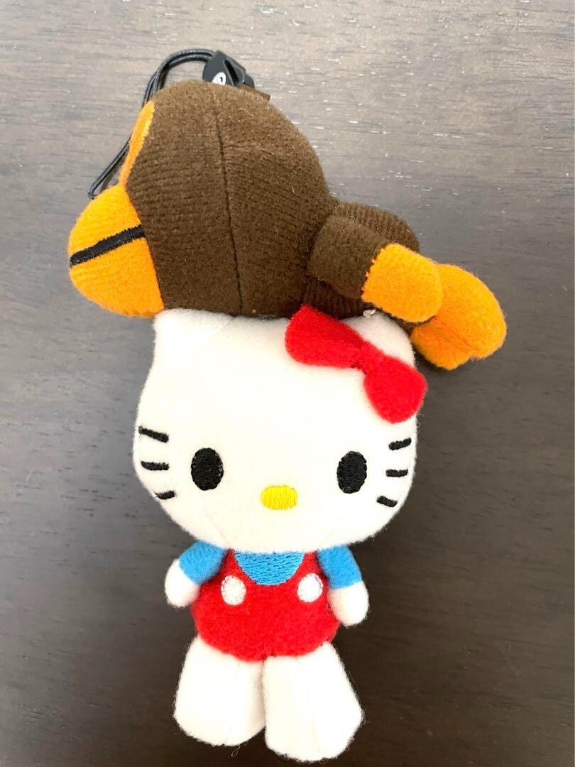 A BATHING APE sanrio kitty ぬいぐるみ MILO In celebration of the 25th anniversary of A BATHING APE®︎'s