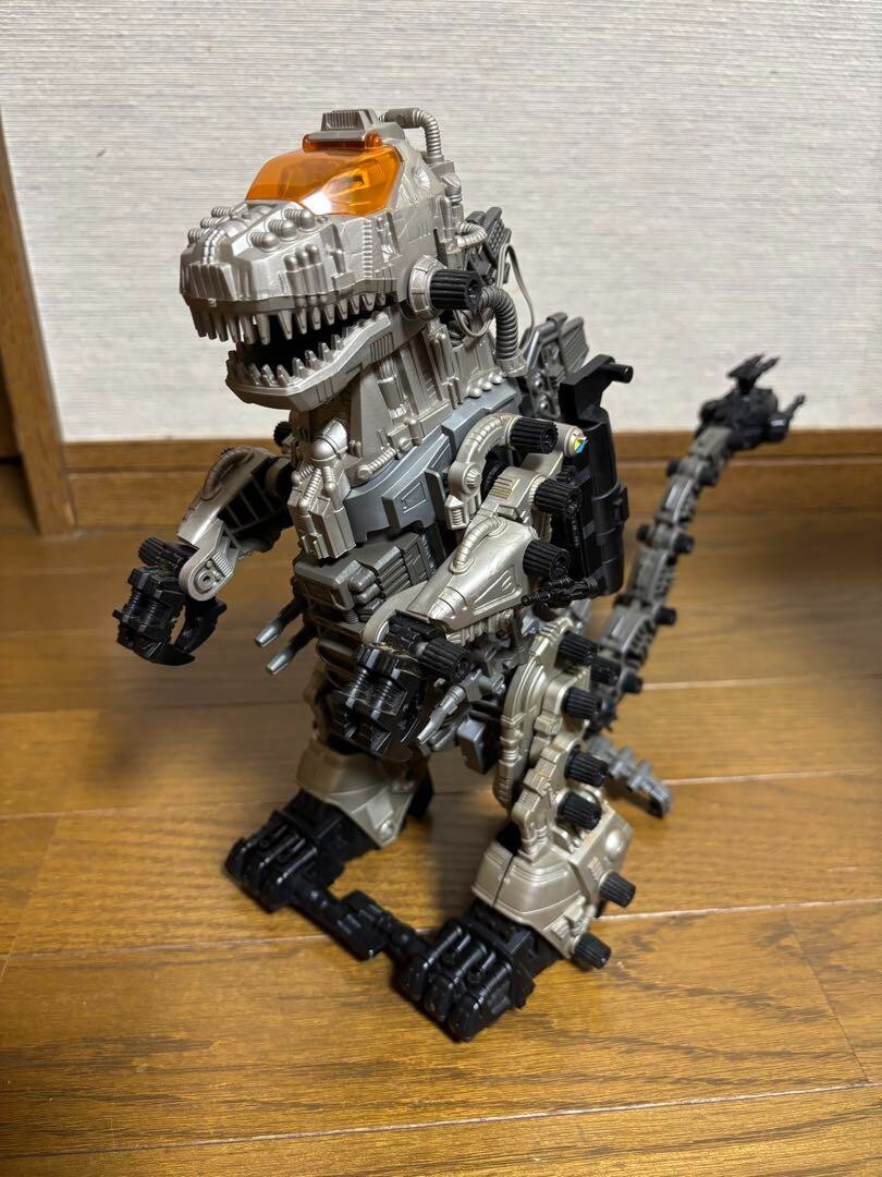 ZOIDS GOJULAS 恐竜タイプ 001 s-l400.jpg