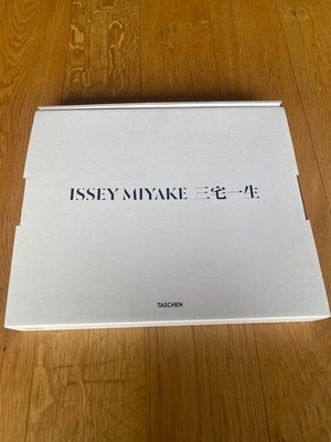 ISSEY MIYAKE Art Book TASCHEN Kazuko Koike from Japan NEW