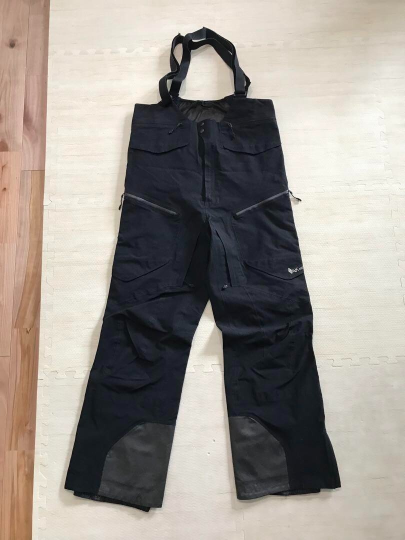 スノーボード BURTON AK457 GORE-TEX PRO Bib Pants BURTON AK457 GORE-TEX PRO 3L Bib Pants Black Size M