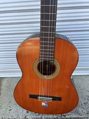 Buttons Case 1970's | Yamaha Classical Acoustic Nylon String Buttons Case 1970's | Yamaha Classical Acoustic Nylon String
