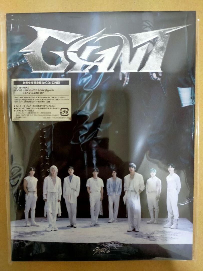 K-POP・アジア THE NEW ERA of YOUNG GOD CD K-POP・アジア THE NEW ERA of YOUNG GOD CD THE NEW ERA of
