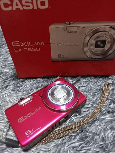 CASIO EXILIM EX-ZS20 ピンク デジタルカメラ CASIO EXILIM EX-ZS20 ピンク デジタルカメラ