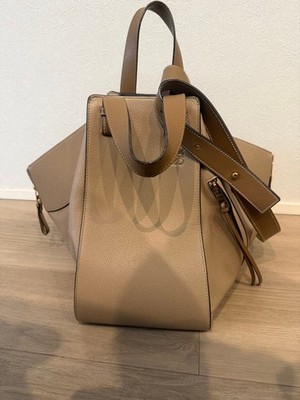 LOEWE hammock 2 way leather beige large 330264