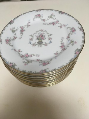Noritake china - service for 12 PLUS all Serving Dishes/Bowls (102 pieces) total