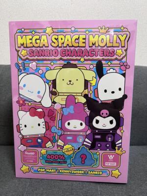 POP MART MEGA SPACE MOLLY 400% Sanrio Family Series Blind
