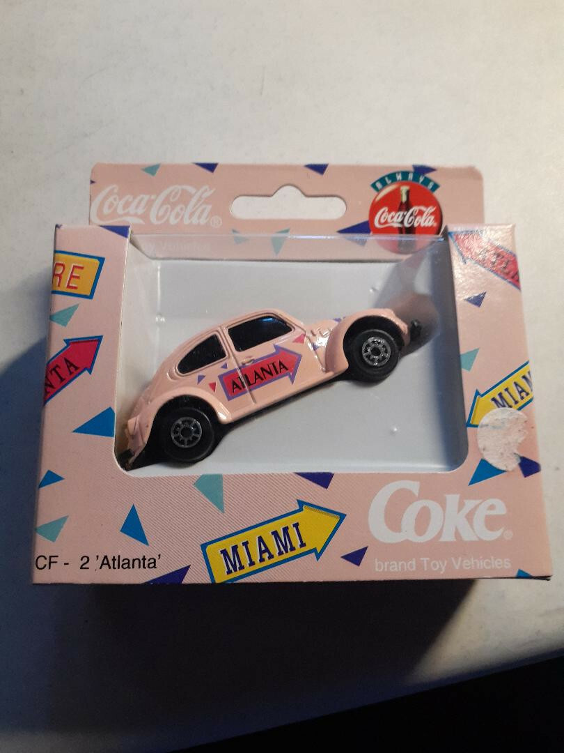 Coca-Cola 1960年代 レッドミニカー s-l400.jpg