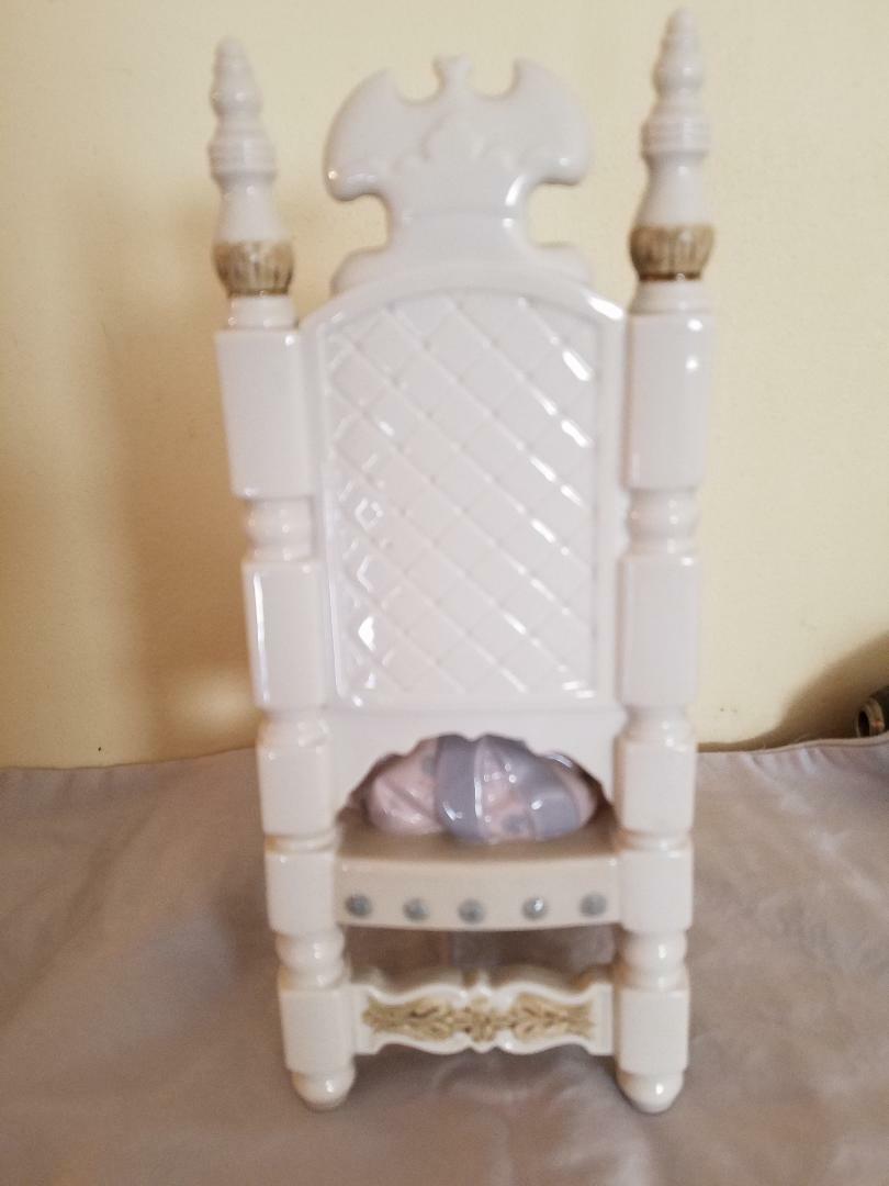 Lladro Second Thoughts Valencia Girl 1397