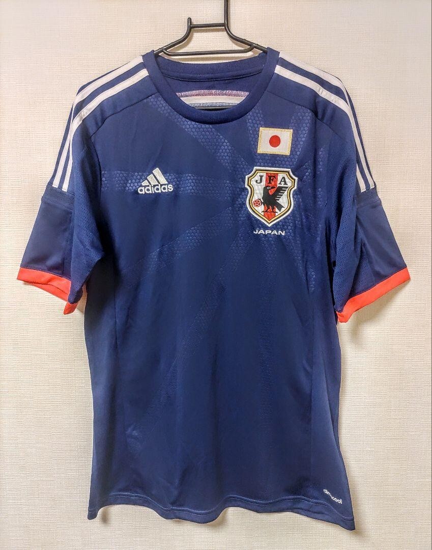 HELLO KITTY 日本代表 サッカーウェア Hello Kitty 40th x Soccer Japan National Team Collaboration
