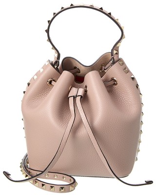 

Женская сумка-мешок из зернистой кожи Valentino Rockstud, розовая, NA