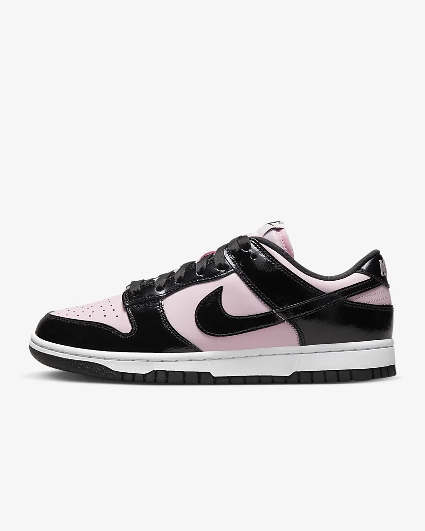 

Nike WMNS Dunk Low Essential «Черная лакированная кожа» DJ9955-600 Женщина US5-12, Черный, Nike Dunk Low