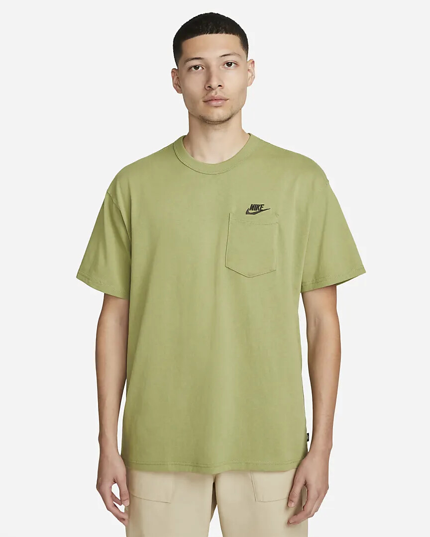 

Мужская футболка с карманами Nike Premium Essentials из кожи аллигатора/черная DQ9295-334, Olive, DQ9295-334