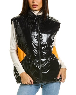 

Moncler глянцевый пуховик женский, NA