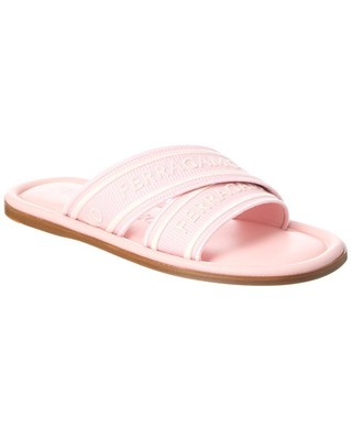 Фирменные женские сандалии Ferragamo