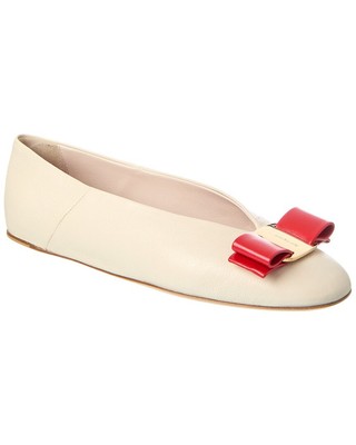 Женские кожаные балетки на плоской подошве с бантом Ferragamo Vara 9.5 C