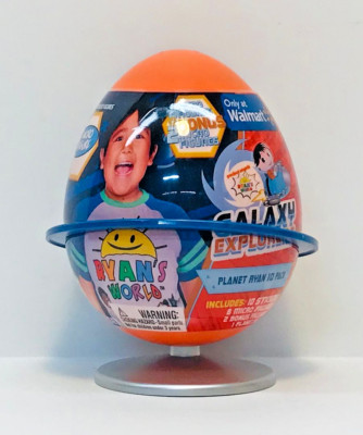 New Ryan's World Galaxy Explorers Exclusive Planet Ryan 10-Pack Micro Figures