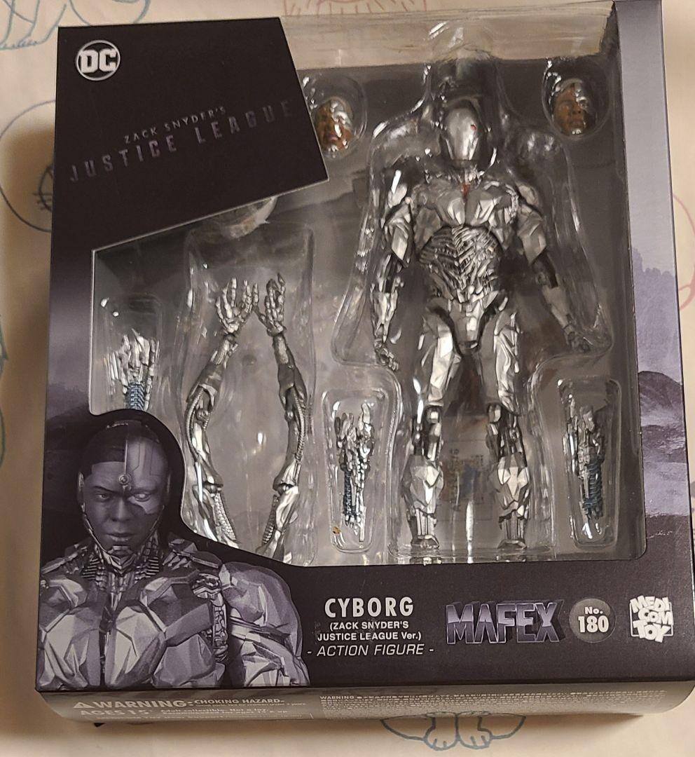 MAFEXサイボーグZACK SNYDER'SJUSTICELEAGUEVer. REVIEW : Mafex Cyborg Zack Snyder's Justice League Ver. | DC
