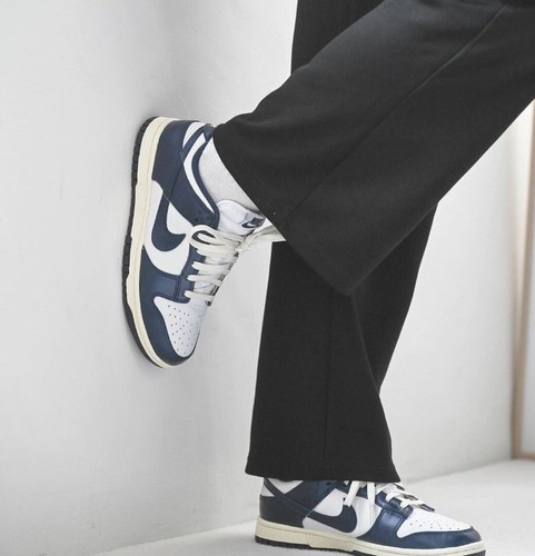 Nike Dunk Low PRM 